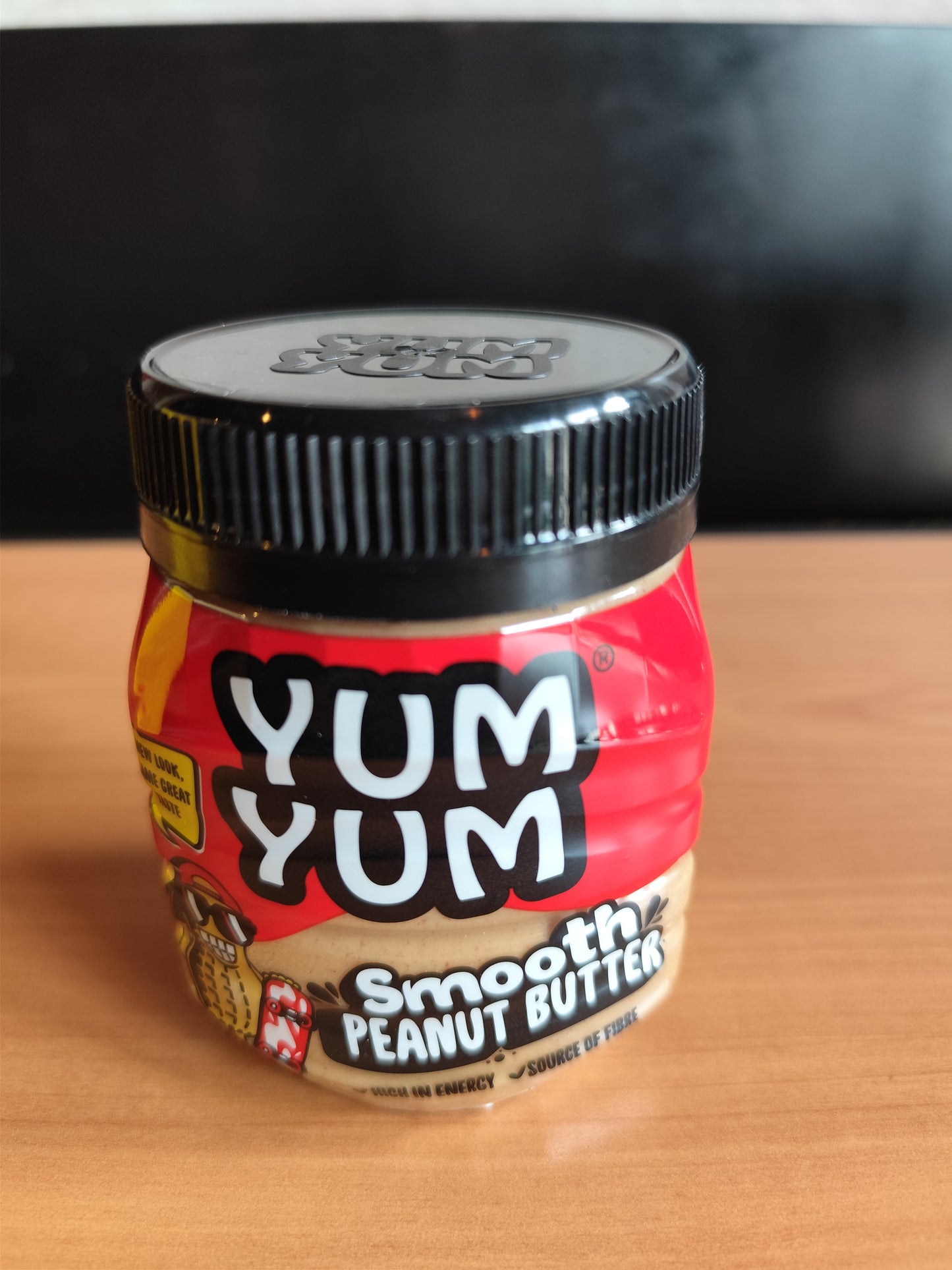 YUM YUM Smooth Peanut Butter 400g